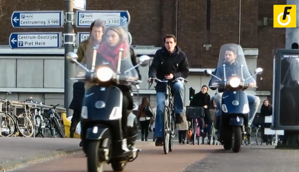 Mopedy a cyklisti spolu