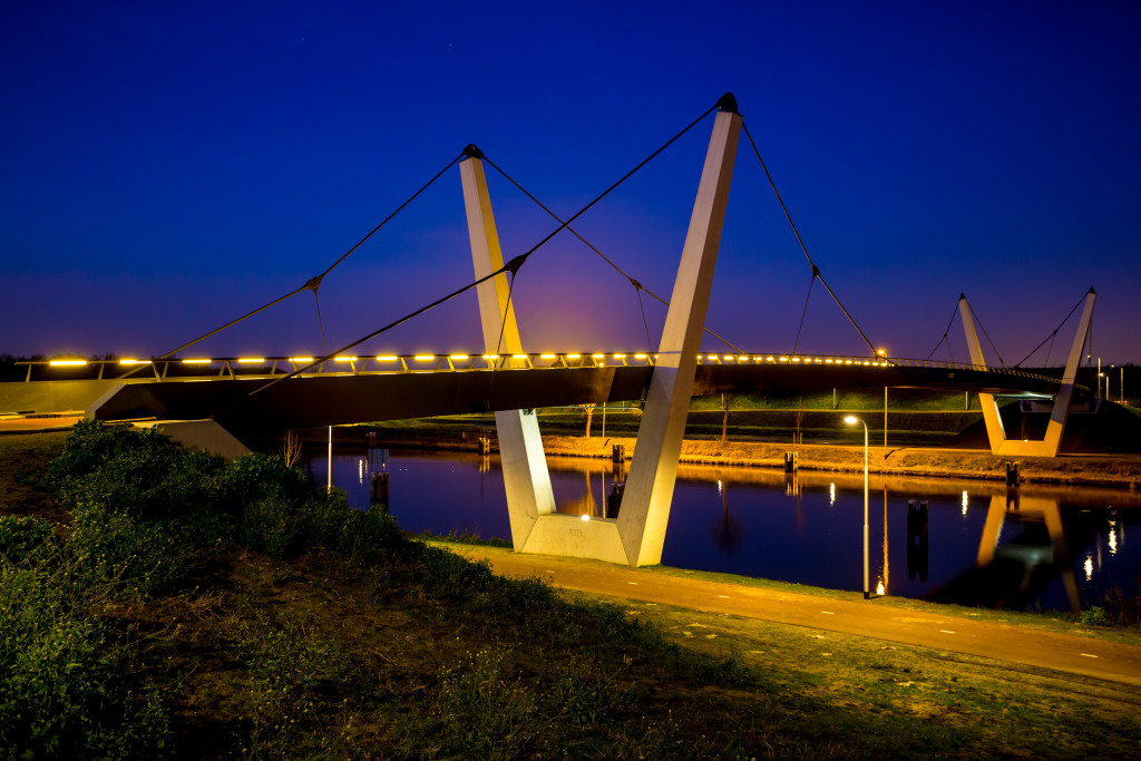 Most v  Tilburgu
