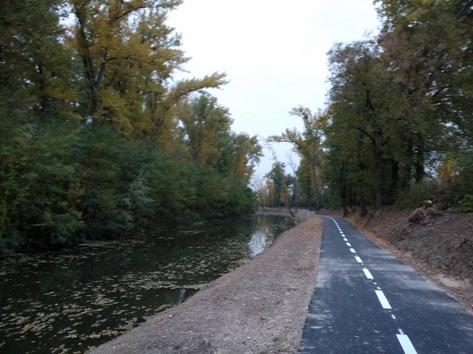 Cyklistická cestička Bernolákovo – Nová Dedinka